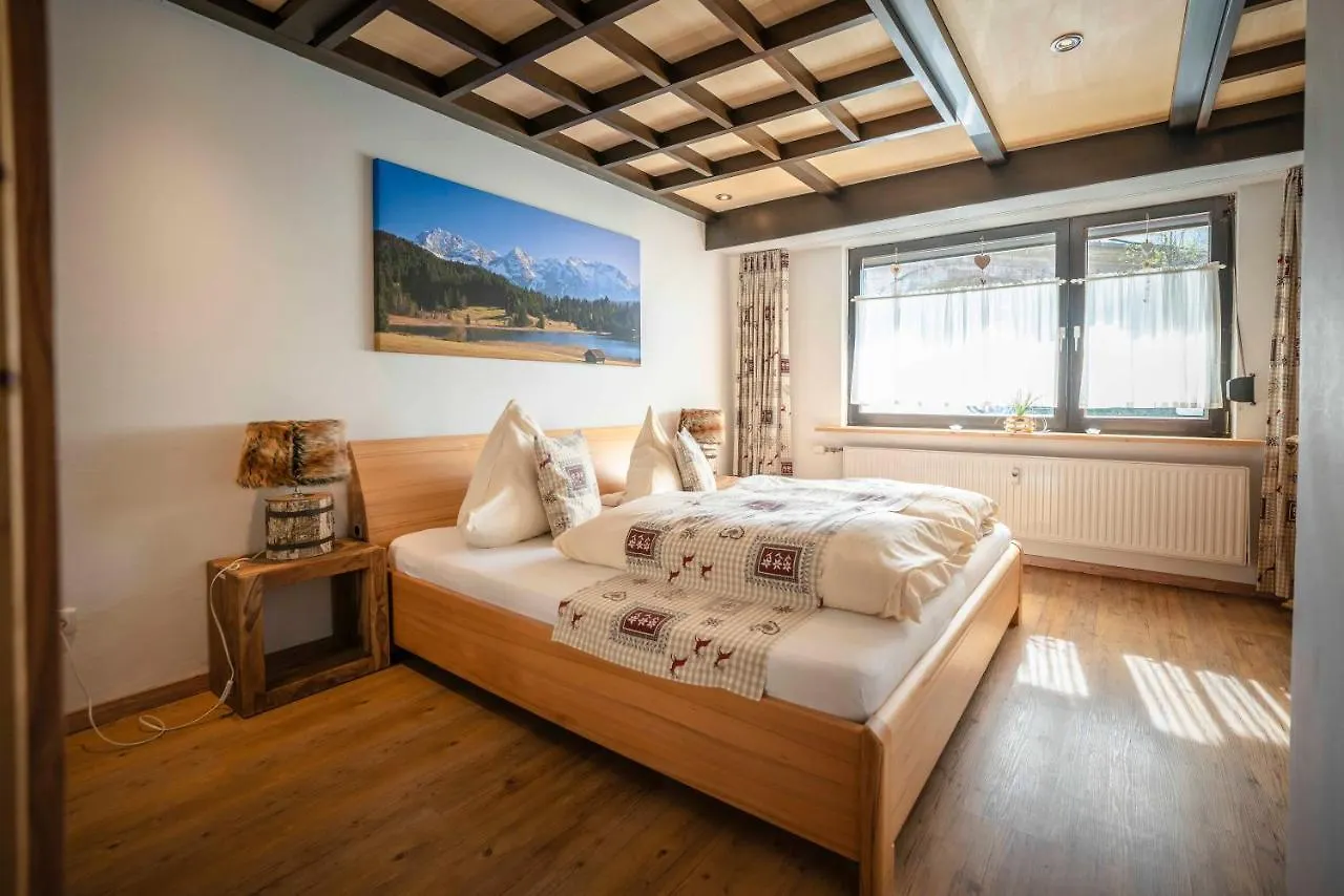 Ferienwohnung Linderspitzblick Mittenwald Germany